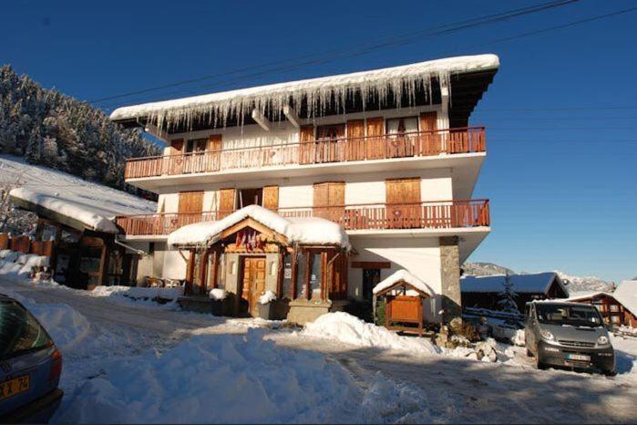 Hotel La Chaumiere Morzine Bagian luar foto