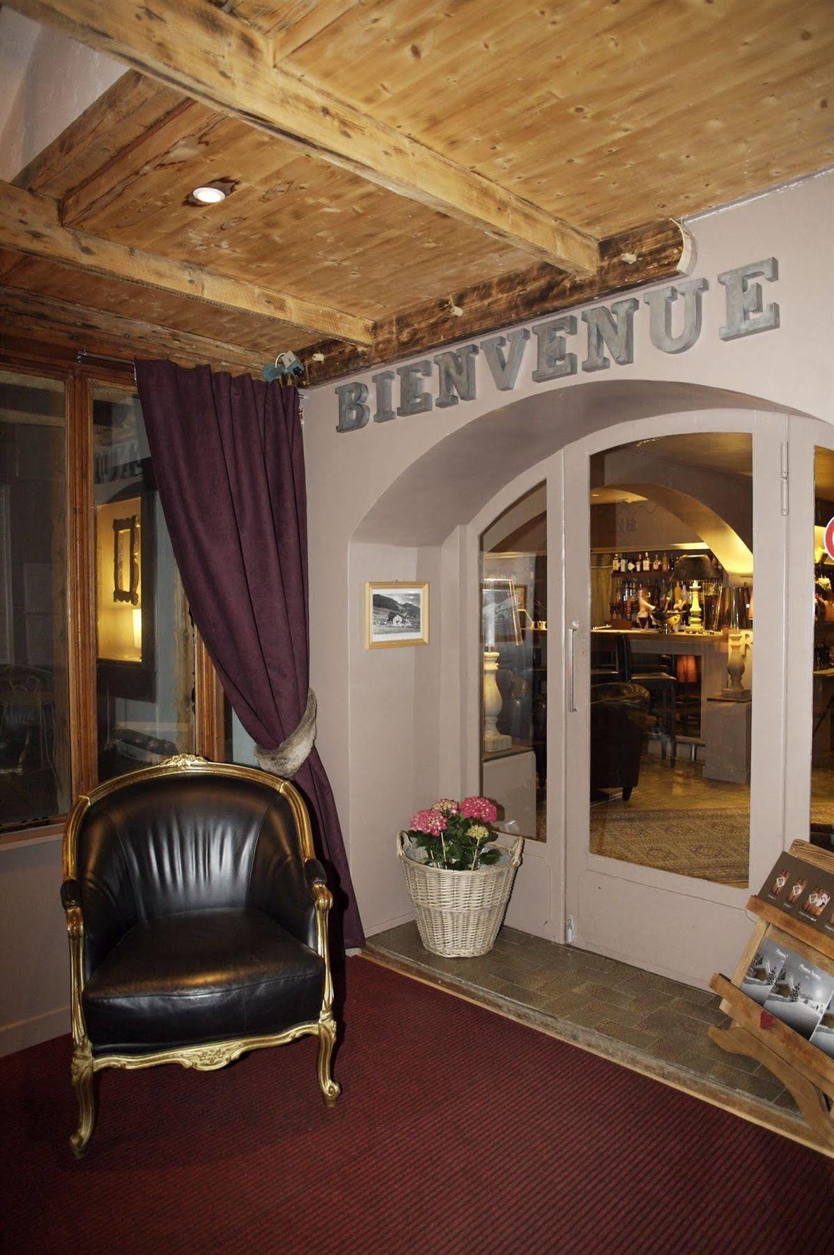 Hotel La Chaumiere Morzine Bagian luar foto