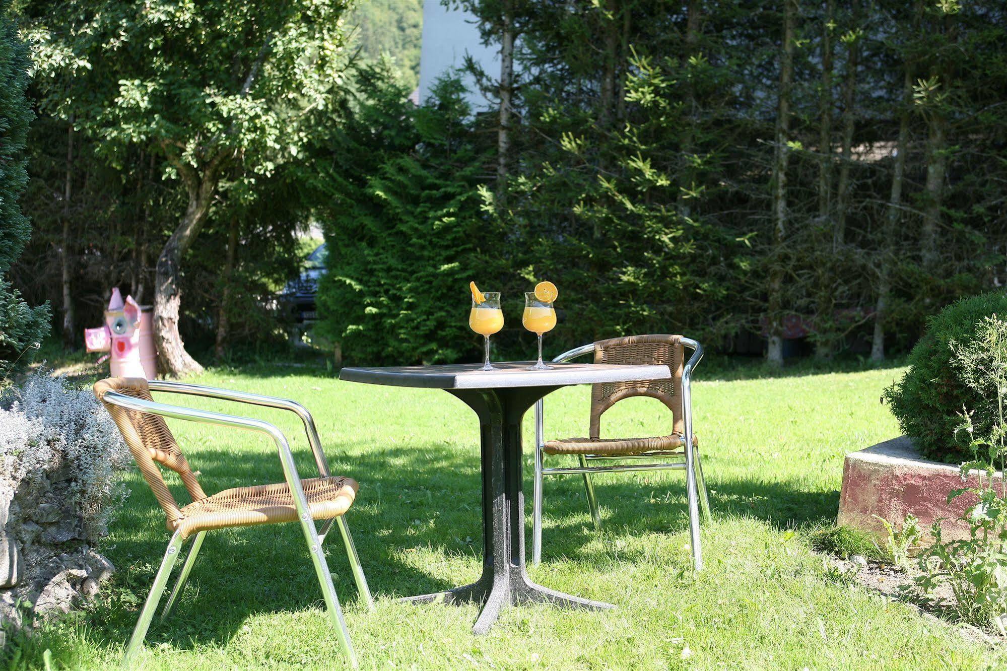 Hotel La Chaumiere Morzine Bagian luar foto